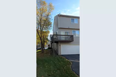 28764 W Pond View Drive #28764, Lakemoor, IL 60051 - Photo 2