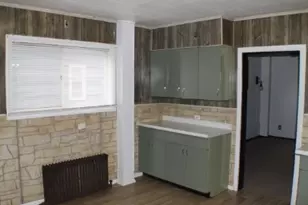 1225 Jackson St, North Chicago, IL 60064 - Photo 12