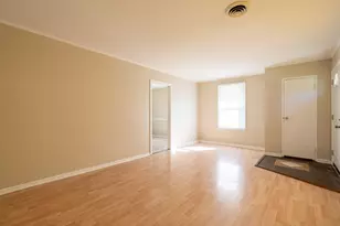 357 Neola St, Park Forest, IL 60466 - Photo 4