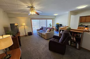 1041 Ashley Ct, Lockport, IL 60441 - Photo 2