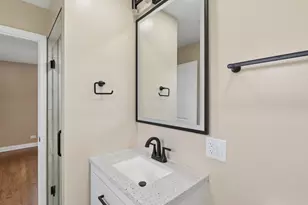 7314 Summit Rd, Darien, IL 60561 - Photo 14