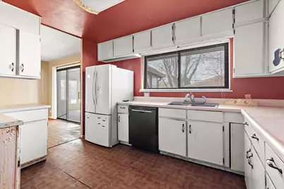 22720 Ridgeway Avenue, Richton Park, IL 60471 - Photo 8