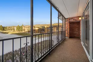 15725 Foxbend Ct, Orland Park, IL 60462 - Photo 12