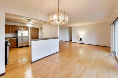 647 Cumberland Trail #AA1, Roselle, IL 60172 - Photo 8