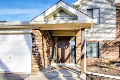 647 Cumberland Trail #AA1, Roselle, IL 60172 - Photo 1