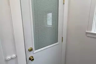 419 1/2 N 6th St, Dekalb, IL 60115 - Photo 22