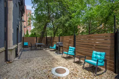 5718 N Winthrop Avenue #505, Chicago, IL 60660 - Photo 10