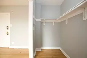 4604 N Beacon St, Chicago, IL 60640 - Photo 12