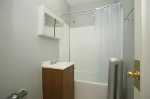 4604 N Beacon St, Chicago, IL 60640 - Photo 14