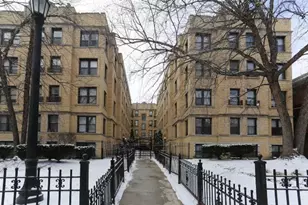 4600 N Beacon St, Chicago, IL 60640 - Photo 1