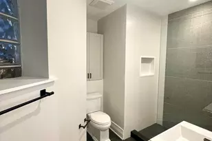 2543 W Iowa St, Chicago, IL 60622 - Photo 12