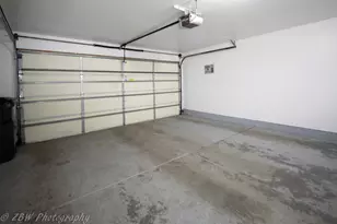 1890 Fredericksburg Ln, Aurora, IL 60503 - Photo 16