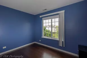 1890 Fredericksburg Ln, Aurora, IL 60503 - Photo 10