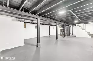 9900 S Wallace St, Chicago, IL 60628 - Photo 20