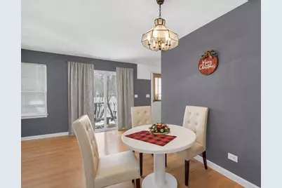 1308 Coldspring Road, Carol Stream, IL 60188 - Photo 8