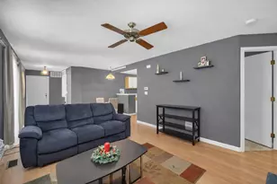 1308 Coldspring Rd, Carol Stream, IL 60188 - Photo 6