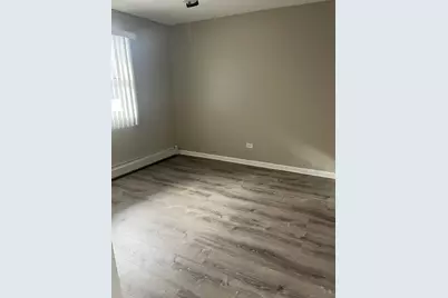 7501 Southwest Highway #5, Worth, IL 60482 - Photo 6