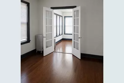 7923 S Clyde Avenue #2, Chicago, IL 60617 - Photo 8