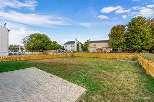 2076 Longwood Ct, Romeoville, IL 60446 - Photo 24