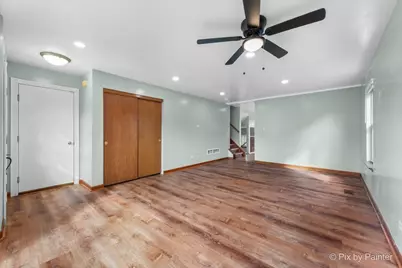 2076 Longwood Court, Romeoville, IL 60446 - Photo 4