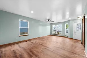 2076 Longwood Ct, Romeoville, IL 60446 - Photo 2