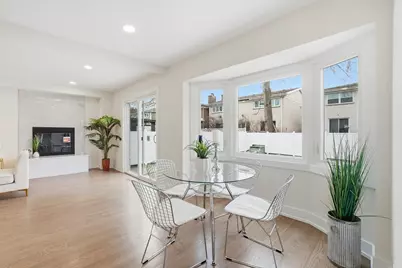 6850 Latrobe Avenue, Skokie, IL 60077 - Photo 14