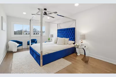 6850 Latrobe Avenue, Skokie, IL 60077 - Photo 30