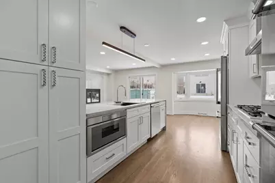 6850 Latrobe Avenue, Skokie, IL 60077 - Photo 6