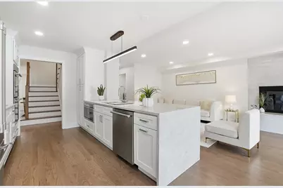 6850 Latrobe Avenue, Skokie, IL 60077 - Photo 8