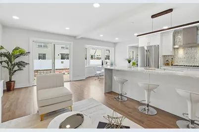 6850 Latrobe Avenue, Skokie, IL 60077 - Photo 10