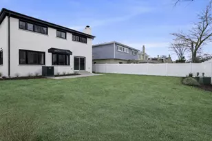 6850 Latrobe Ave, Skokie, IL 60077 - Photo 40