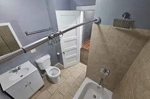 2532 S Albany Ave, Chicago, IL 60623 - Photo 8