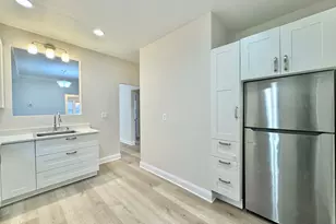 6228 N Artesian Ave, Chicago, IL 60659 - Photo 32