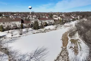 373 N Keswick Ct, Round Lake, IL 60073 - Photo 30