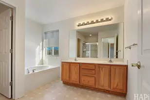 373 N Keswick Ct, Round Lake, IL 60073 - Photo 14