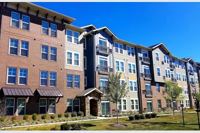 700 E Algonquin Road #2106, Schaumburg, IL 60173 - Photo 1