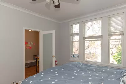 3144 N Oakley Avenue #3F, Chicago, IL 60618 - Photo 10