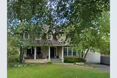 254 Coe Road, Clarendon Hills, IL 60514 - Photo 2