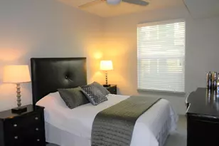 670 E Algonquin Rd, Schaumburg, IL 60173 - Photo 6