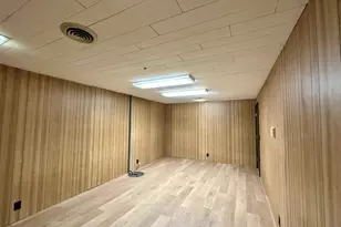 3 Hettinger Ct, Monticello, IL 61856 - Photo 36