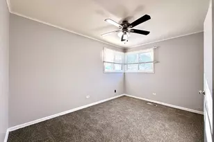 14525 Dobson Ave, Dolton, IL 60419 - Photo 12