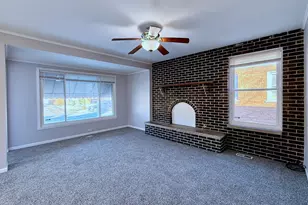 14525 Dobson Ave, Dolton, IL 60419 - Photo 4