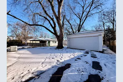 14525 Dobson Avenue, Dolton, IL 60419 - Photo 22