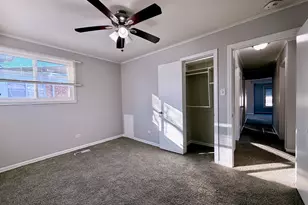 14525 Dobson Ave, Dolton, IL 60419 - Photo 12