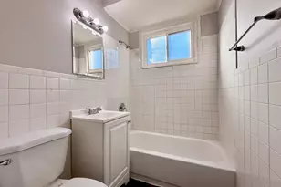 14525 Dobson Ave, Dolton, IL 60419 - Photo 10