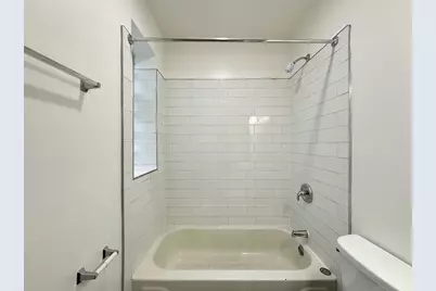 4031 N Kenmore Avenue #414, Chicago, IL 60613 - Photo 20