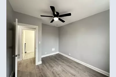 4031 N Kenmore Avenue #414, Chicago, IL 60613 - Photo 16