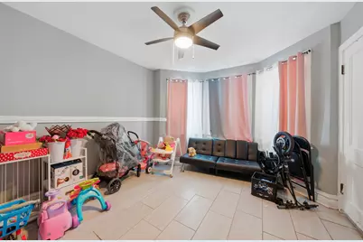 2527 S Harding Avenue, Chicago, IL 60623 - Photo 6