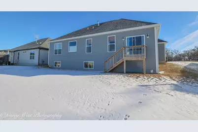 1015 Persimmon Drive, Genoa, IL 60135 - Photo 28