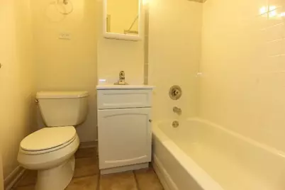 5746 N Winthrop Avenue #303, Chicago, IL 60660 - Photo 16